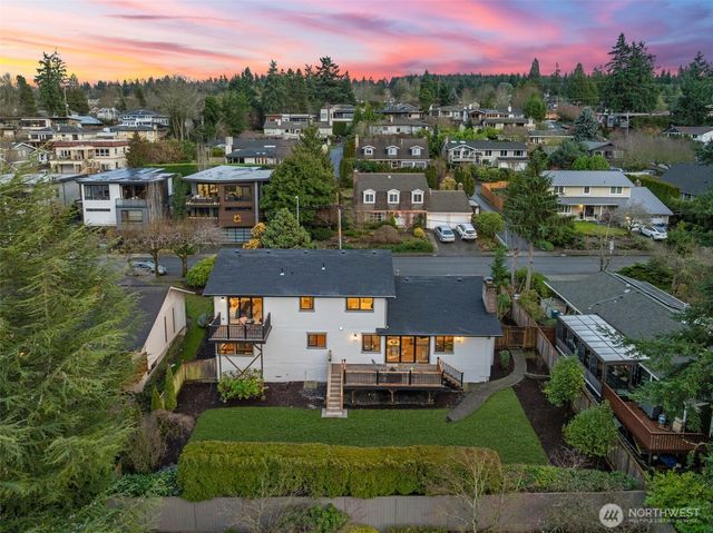 6013 106th Avenue NE, Kirkland, WA 98033