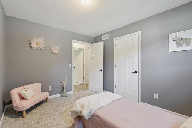 1110 Winston Drive, Edgerton, WI 53534