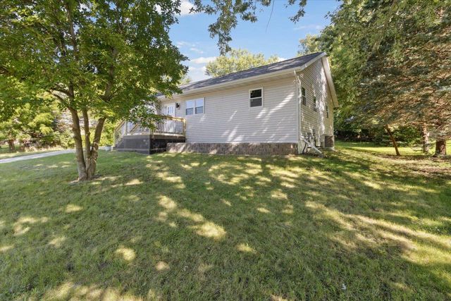 1110 Winston Drive, Edgerton, WI 53534