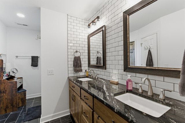 1012 Rutherford Way, Hendersonville, TN 37075