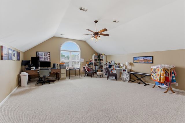 1012 Rutherford Way, Hendersonville, TN 37075