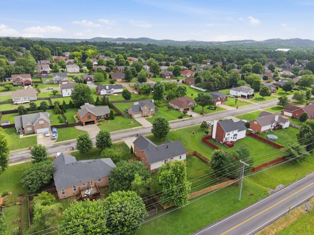 1012 Rutherford Way, Hendersonville, TN 37075
