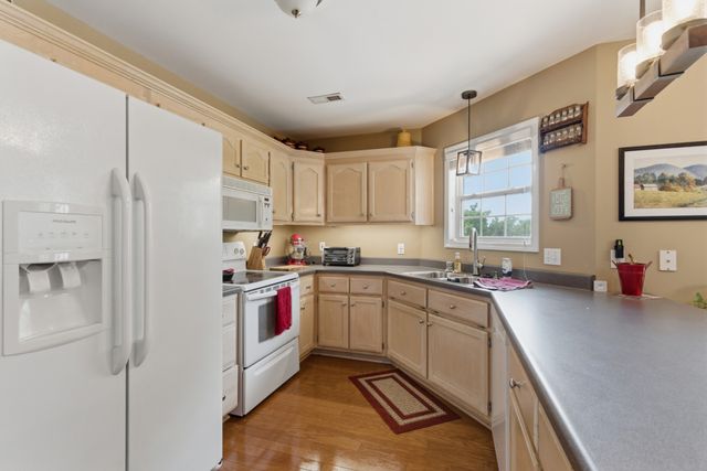 1012 Rutherford Way, Hendersonville, TN 37075
