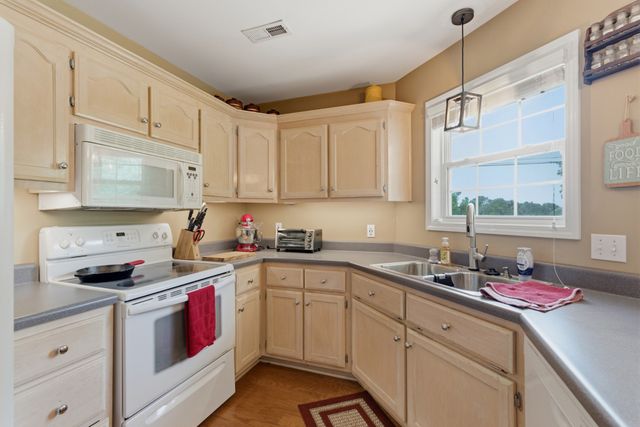 1012 Rutherford Way, Hendersonville, TN 37075