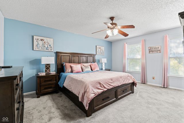 6902 W Stansbury Boulevard, Mccordsville, IN 46055