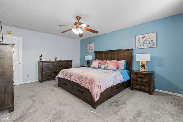 6902 W Stansbury Boulevard, Mccordsville, IN 46055