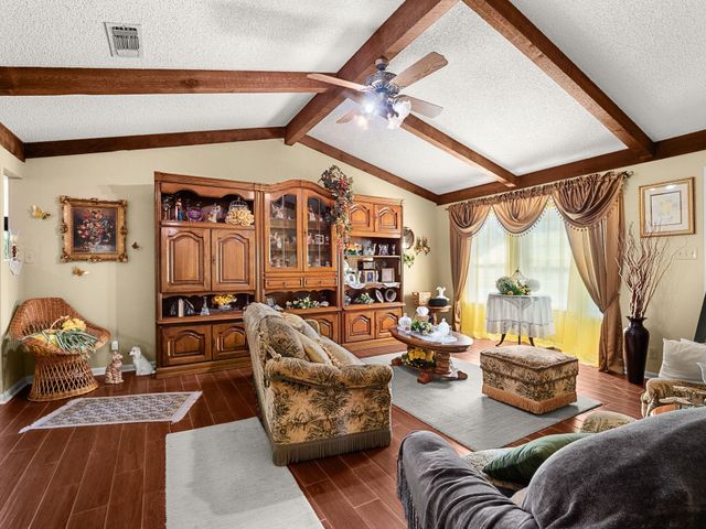 193 Ramona Dr, Leesville, LA 71446