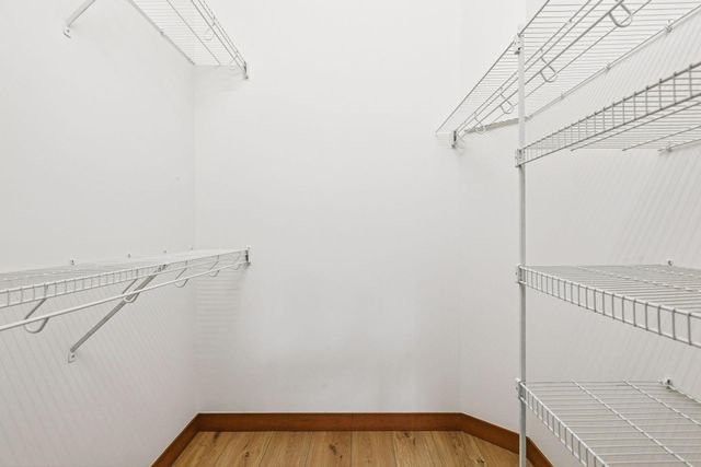 5862 Oakgreen Court N, Stillwater, MN 55082