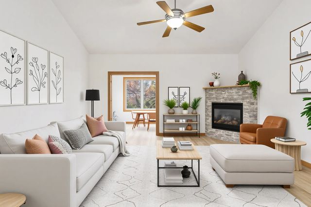 5862 Oakgreen Court N, Stillwater, MN 55082