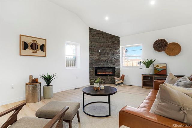 1235 S Irving Street, Denver, CO 80219