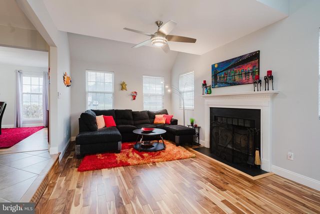 102 NEWBURY CT, Middletown, DE 19709