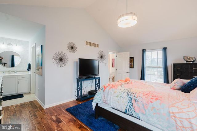 102 NEWBURY CT, Middletown, DE 19709