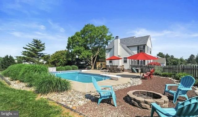 102 NEWBURY CT, Middletown, DE 19709