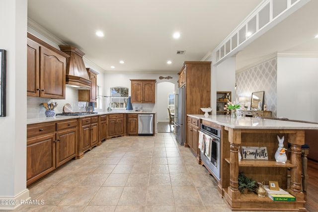 106 Pleasant Lake Drive, Youngsville, LA 70592