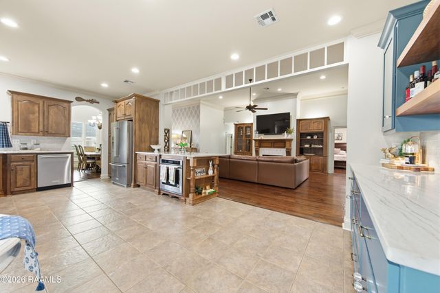 106 Pleasant Lake Drive, Youngsville, LA 70592