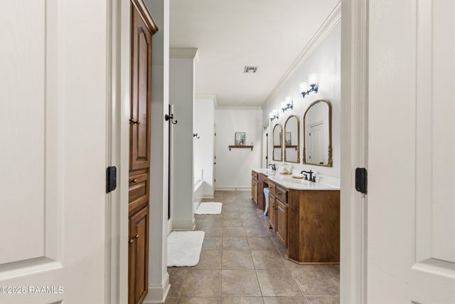 106 Pleasant Lake Drive, Youngsville, LA 70592