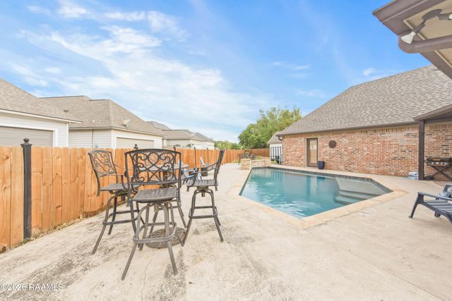 106 Pleasant Lake Drive, Youngsville, LA 70592