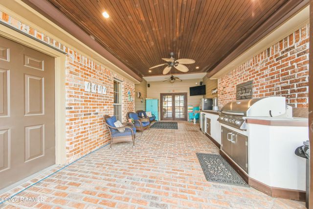 106 Pleasant Lake Drive, Youngsville, LA 70592