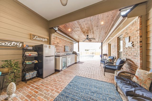 106 Pleasant Lake Drive, Youngsville, LA 70592