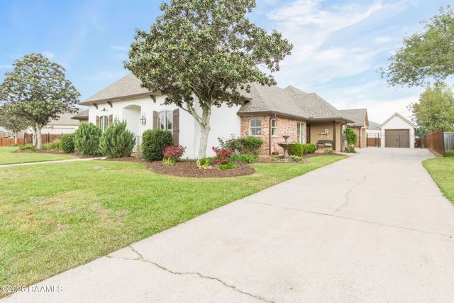 106 Pleasant Lake Drive, Youngsville, LA 70592