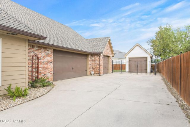 106 Pleasant Lake Drive, Youngsville, LA 70592