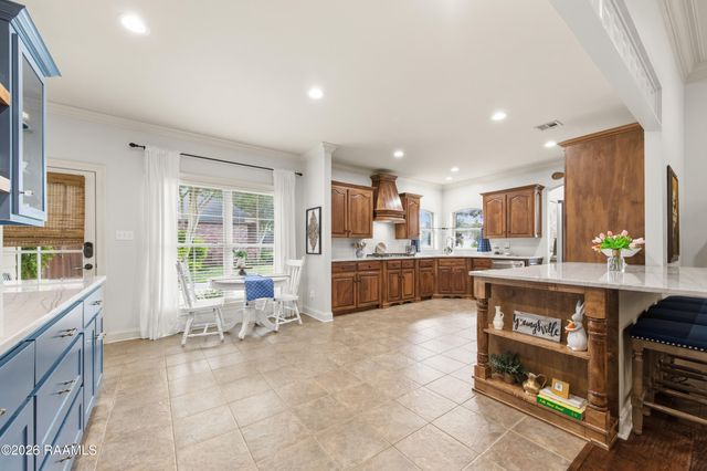 106 Pleasant Lake Drive, Youngsville, LA 70592