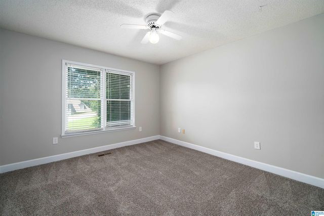 2058 LAKEVIEW LANE, Birmingham, AL 35244