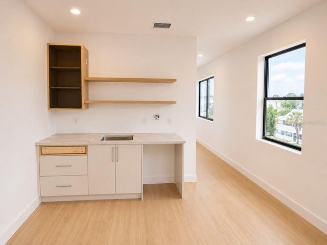 2117 N OLA AVENUE 3, Tampa, FL 33602