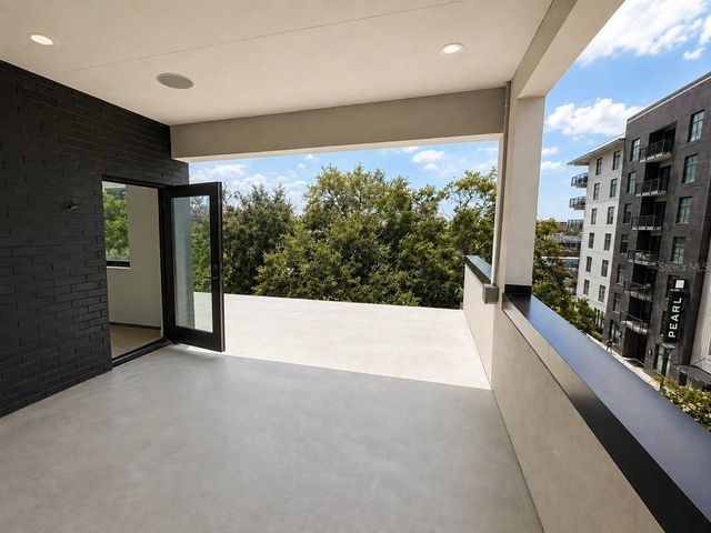 2117 N OLA AVENUE 3, Tampa, FL 33602