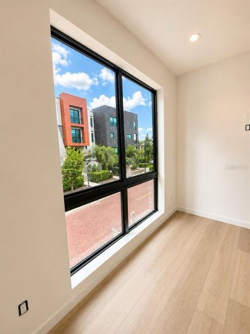 2117 N OLA AVENUE 3, Tampa, FL 33602