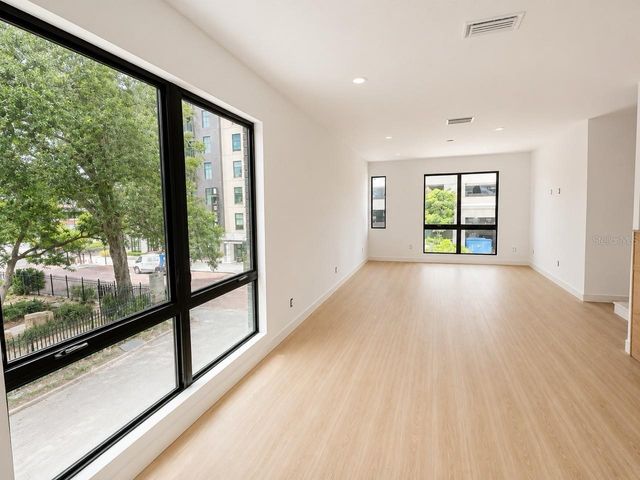 2117 N OLA AVENUE 3, Tampa, FL 33602