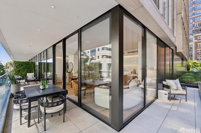 1 Steuart Lane 201, San Francisco, CA 94105