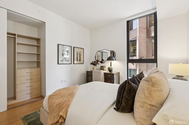 1 Steuart Lane 201, San Francisco, CA 94105