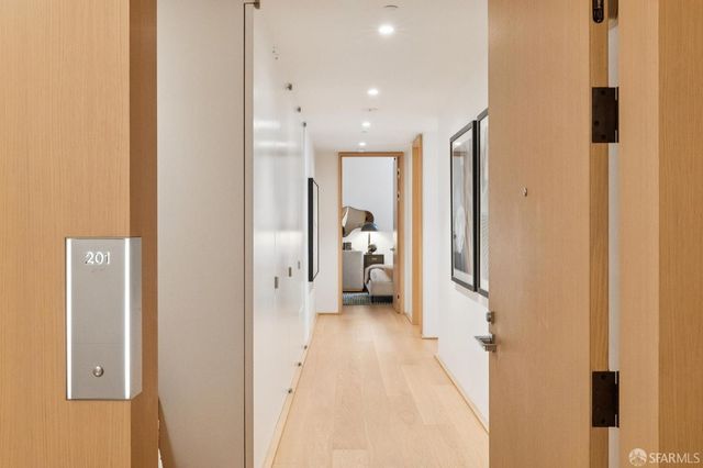 1 Steuart Lane 201, San Francisco, CA 94105