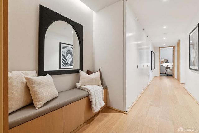 1 Steuart Lane 201, San Francisco, CA 94105