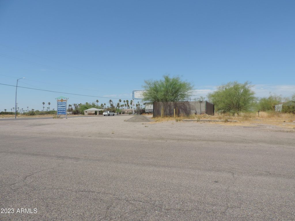 1495 S ARIZONA Boulevard SE -, Coolidge, AZ 85128 — photo 2