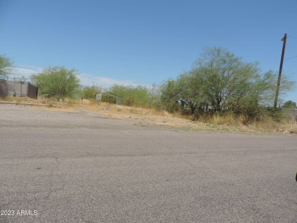 1495 S ARIZONA Boulevard SE -, Coolidge, AZ 85128 — photo 4