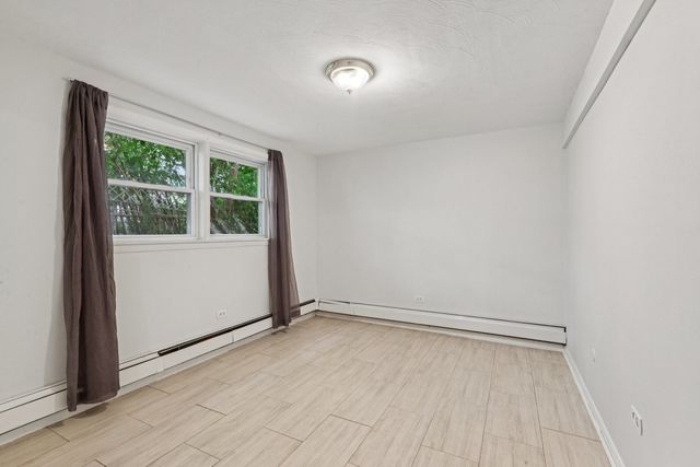 4416 N Harding Avenue 3, Chicago, IL 60625