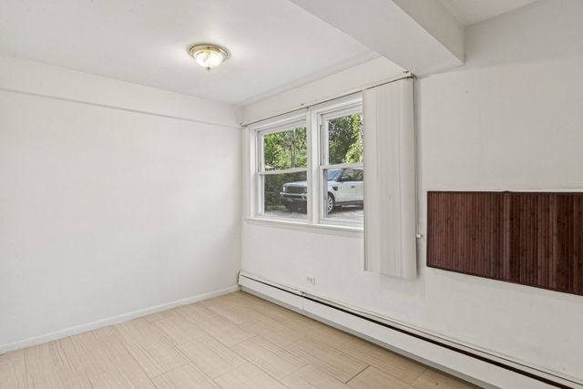 4416 N Harding Avenue 3, Chicago, IL 60625