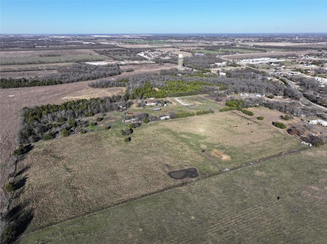 2084 Broken Arrow Lane, Mckinney, TX 75071