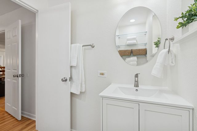 4001 Willow Bend Road, Benbrook, TX 76116