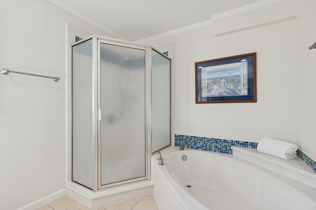 4001 Willow Bend Road, Benbrook, TX 76116