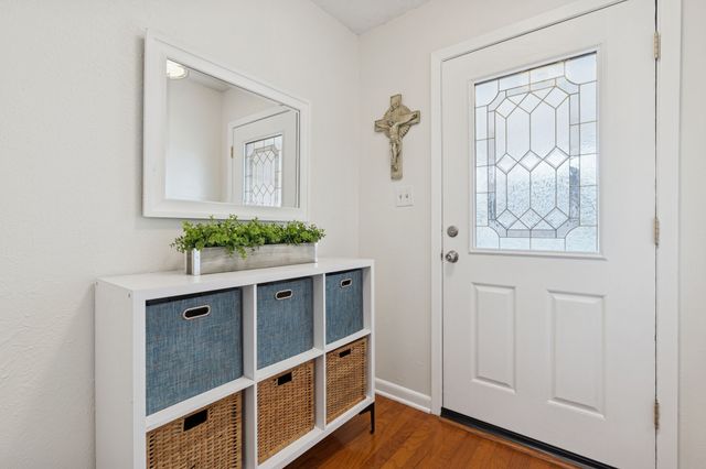 4001 Willow Bend Road, Benbrook, TX 76116