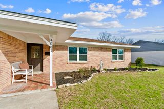 4001 Willow Bend Road, Benbrook, TX 76116