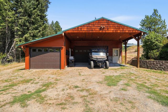 15504 N Osprey Ln, Newman Lake, WA 99025