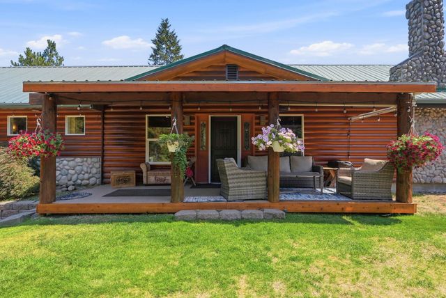 15504 N Osprey Ln, Newman Lake, WA 99025