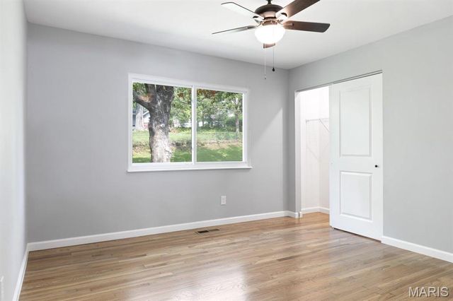 815 Ariege Drive, Creve Coeur, MO 63141