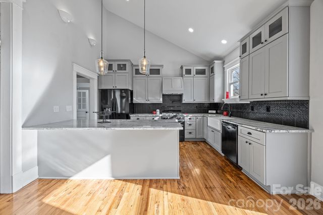 413 S Laurel Street, Lincolnton, NC 28092