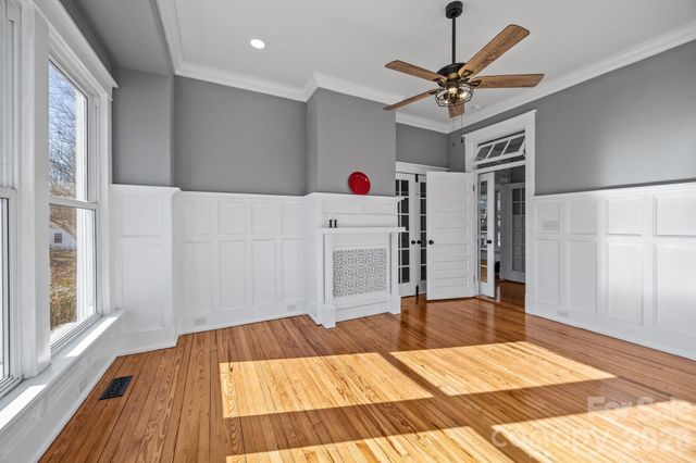 413 S Laurel Street, Lincolnton, NC 28092