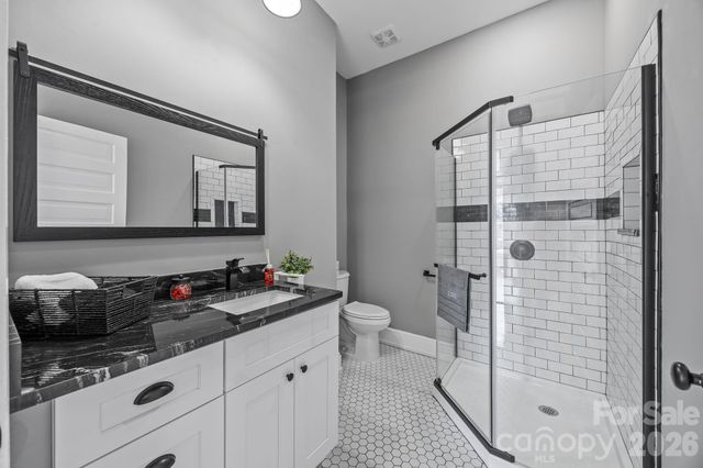 413 S Laurel Street, Lincolnton, NC 28092